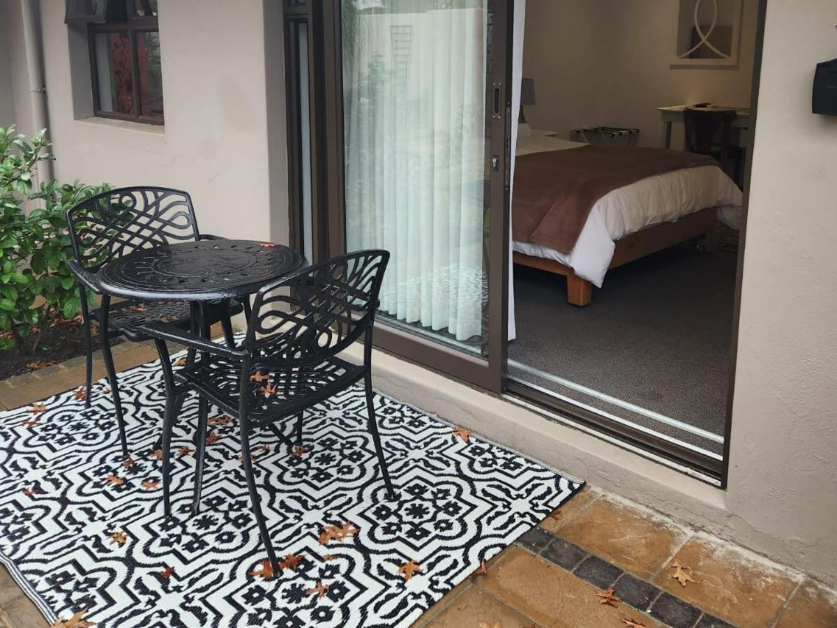 Eikelower Accommodation Стелленбос Номер фото